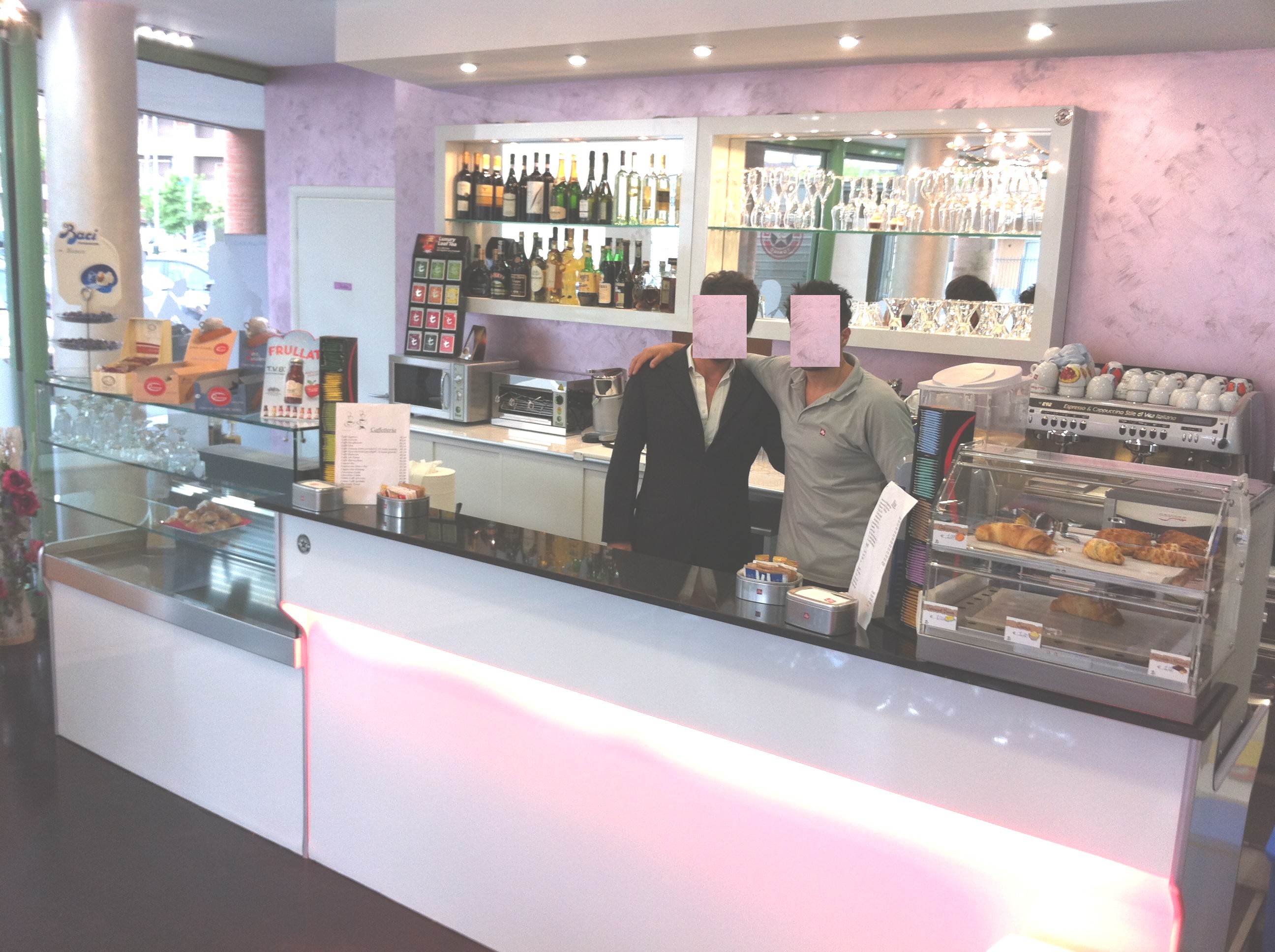 Banchi Bar Prezzi Banconi Bar Banchi Frigo Arredamenti Per Bar Banchi Per Cocktail Prezzi Rialzo Macchina Caffe Torino